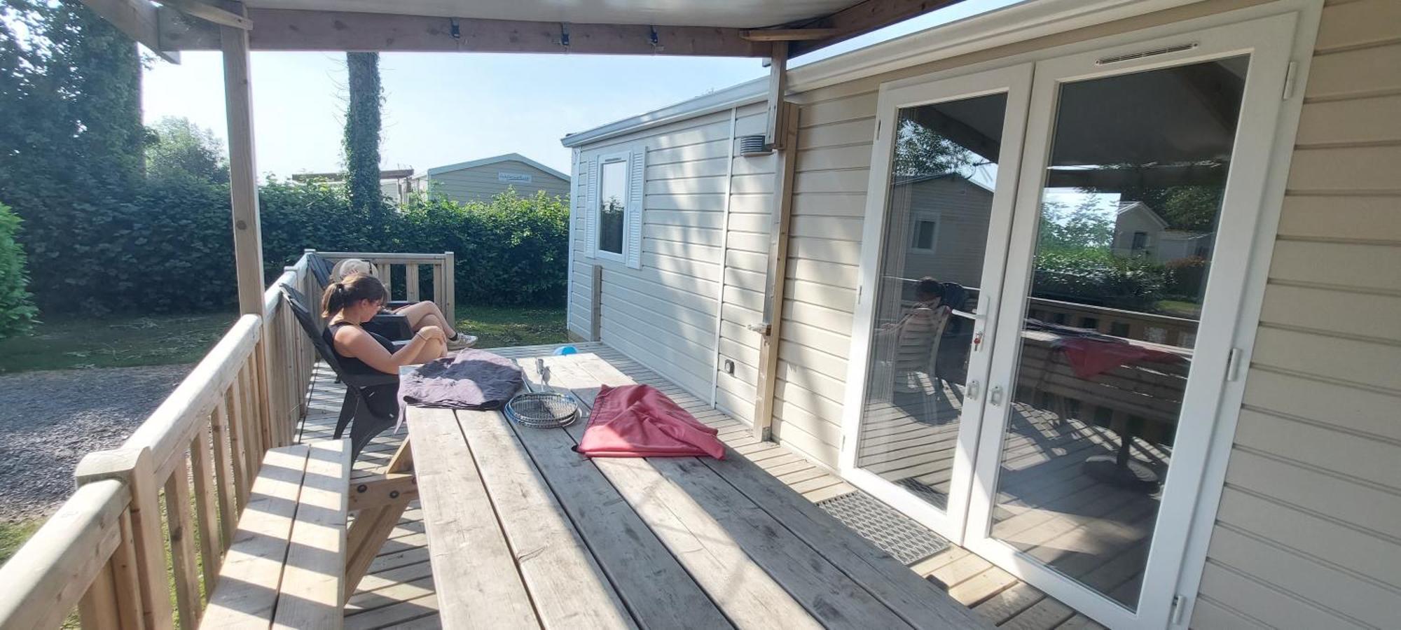 Camping Le Clos De Balleroy Eksteriør bilde
